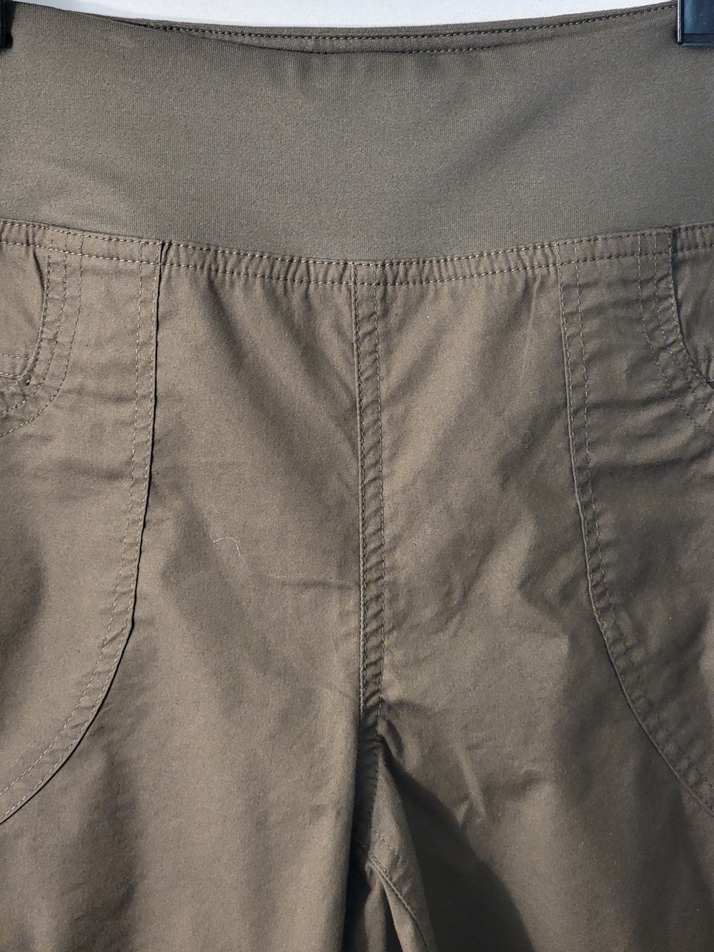 NWT Prana Olive Green Stretch Utility Athletic Shorts Size XL - Picture 4 of 9